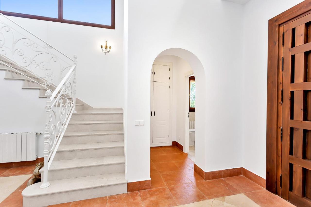 Yolo Spaces - Sotogrande - White House Villa サン・ロケ エクステリア 写真