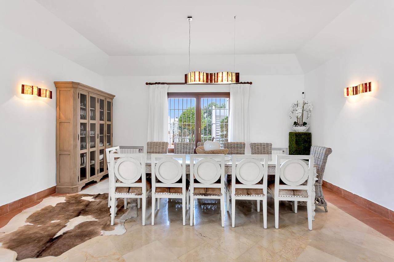 Yolo Spaces - Sotogrande - White House Villa サン・ロケ エクステリア 写真