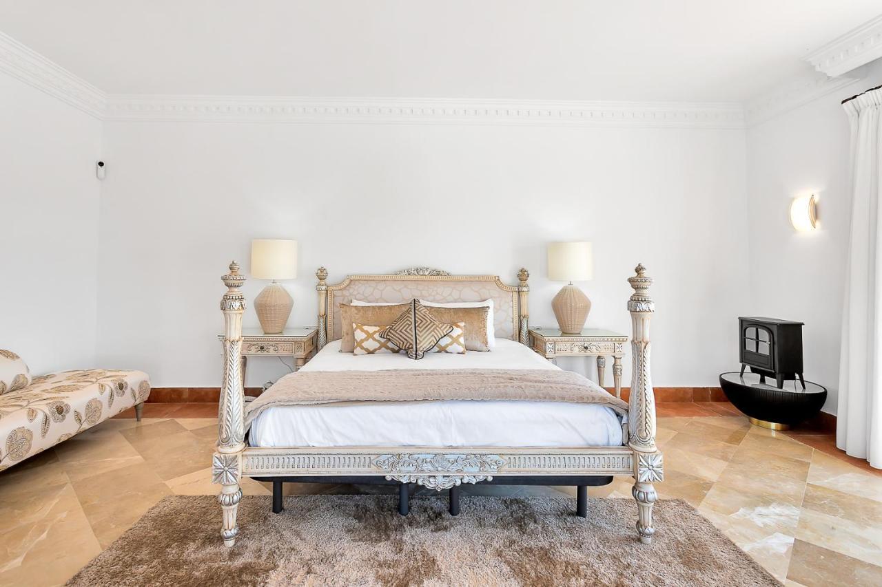 Yolo Spaces - Sotogrande - White House Villa サン・ロケ エクステリア 写真