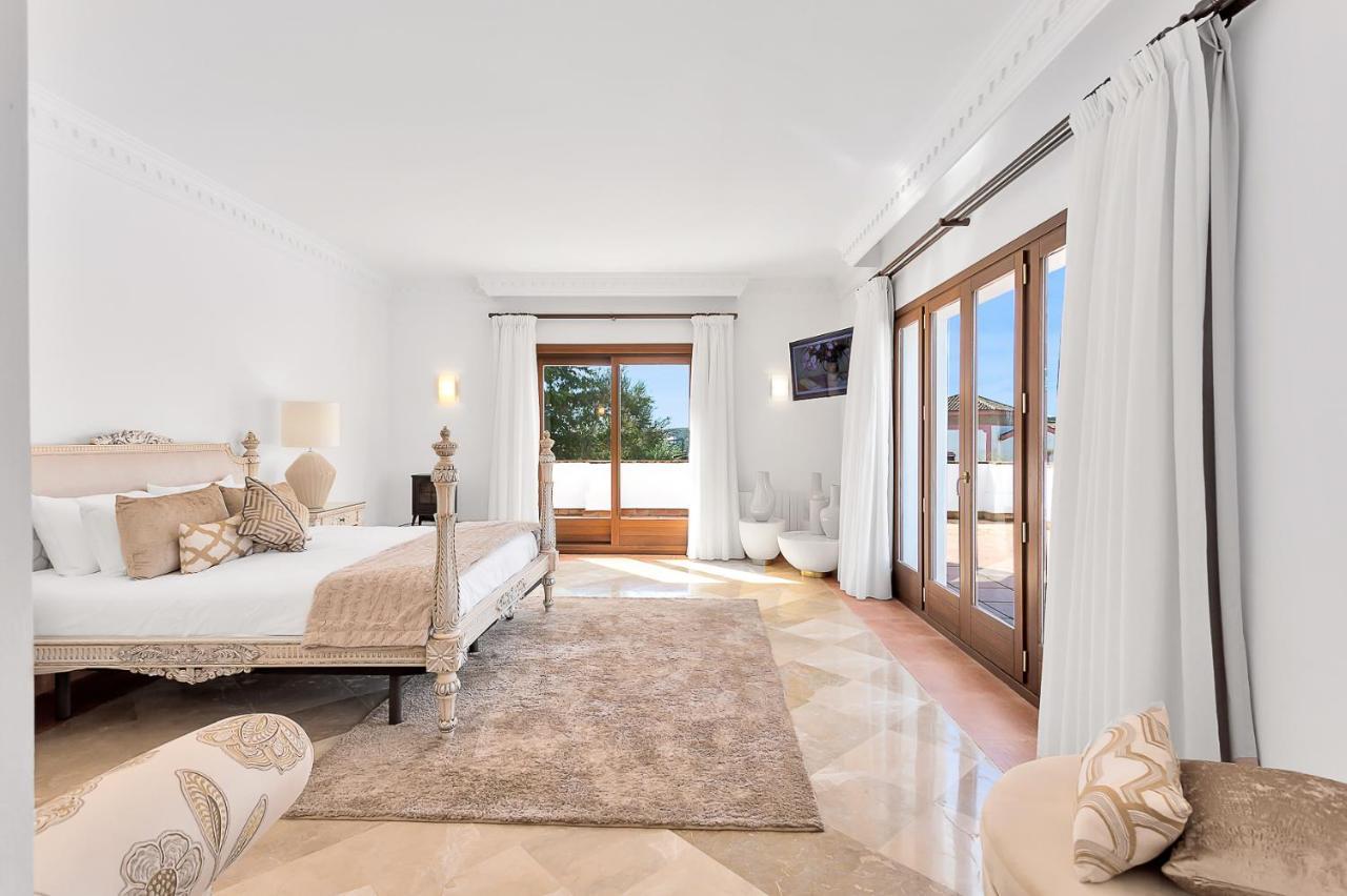 Yolo Spaces - Sotogrande - White House Villa サン・ロケ エクステリア 写真