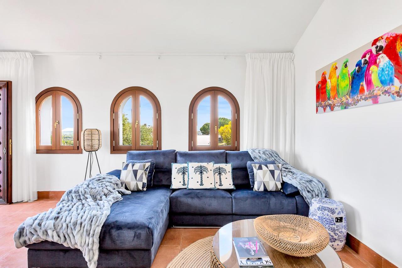 Yolo Spaces - Sotogrande - White House Villa サン・ロケ エクステリア 写真